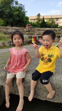 國圖、圳前仁愛公園